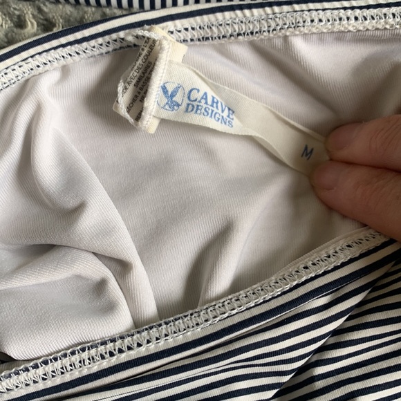 Carve Design bikini. Top sz s bottom sz m. - Picture 6 of 6